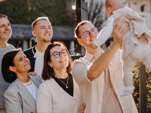 Family & Friends Week -25%