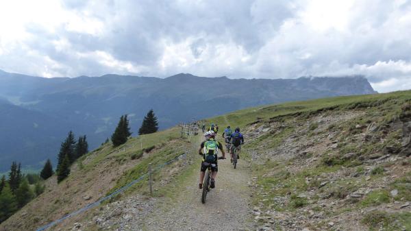 ..heut mal ohne E-Bike unterwegs unsere Biker.