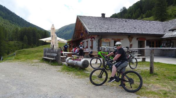 Panorama, Berge, Seen & die Brugger Alm