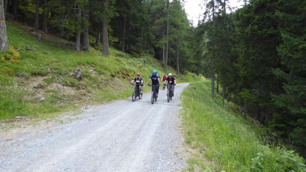 Panorama, Berge, Seen & die Brugger Alm