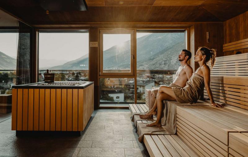 Sauna & Dampfbad Sauna & Dampfbad